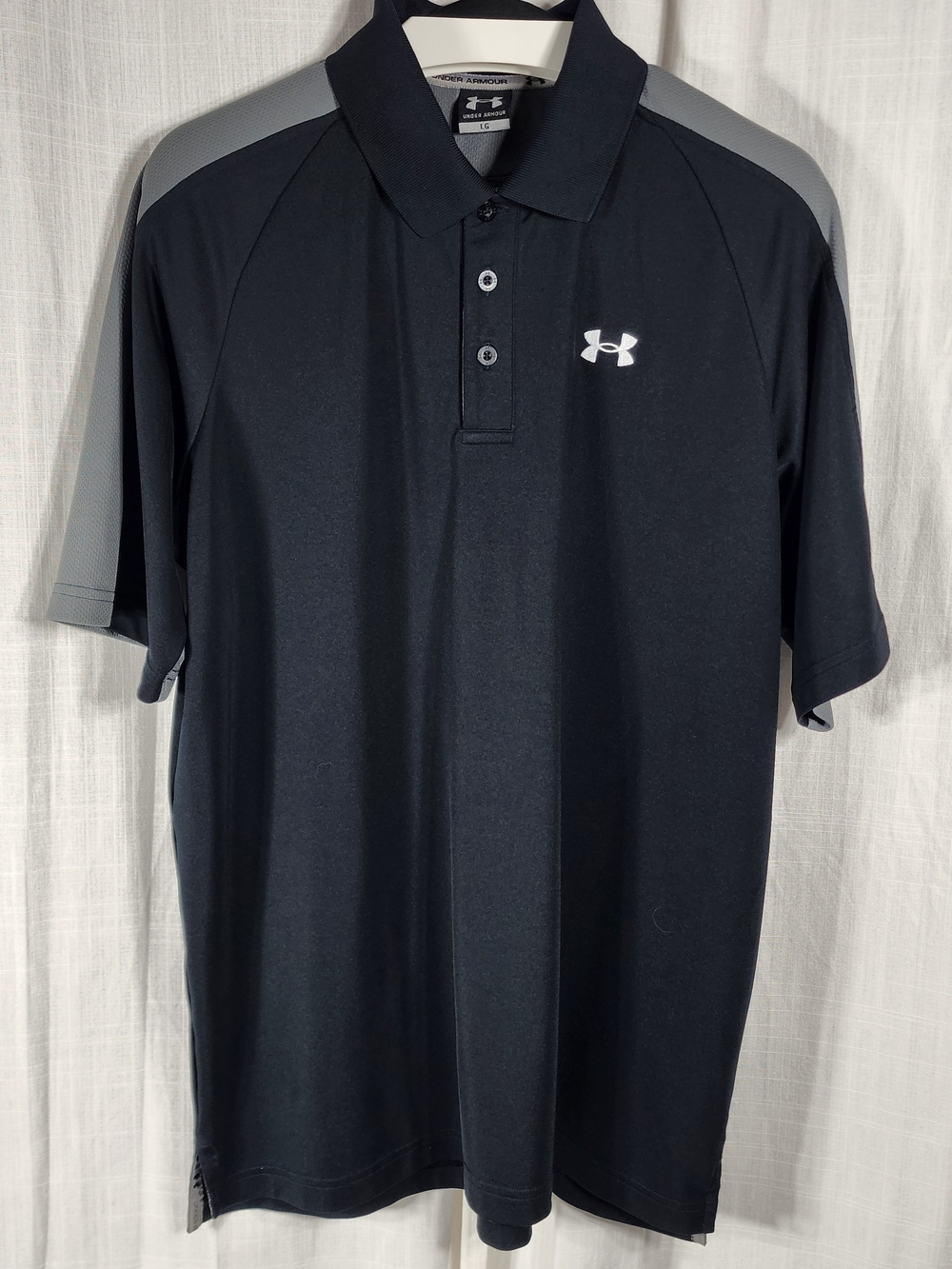 Under Armour Men’s Black & Gray Polo Shirt